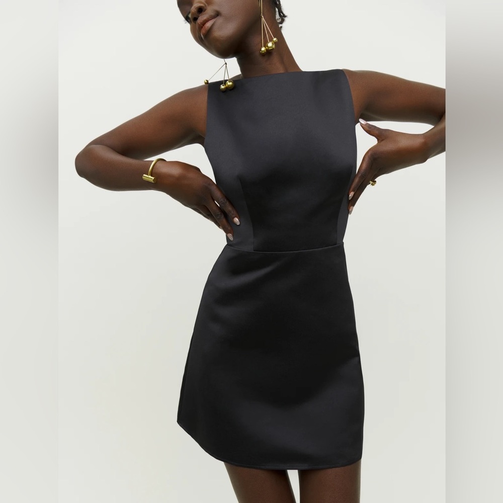 Zenni mini black dress with A line skirt